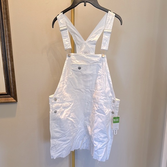 Tinseltown White Denim cotton Overalls shorts NWT L - Picture 1 of 11